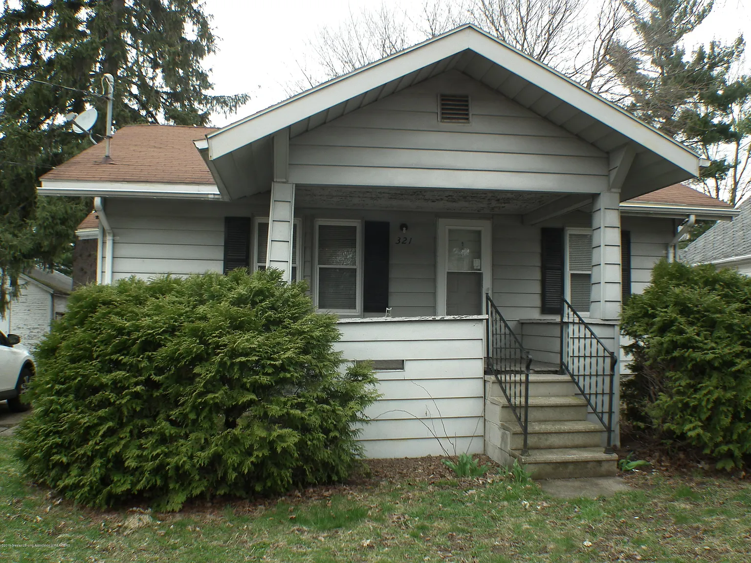 321 E Mason St photo 1