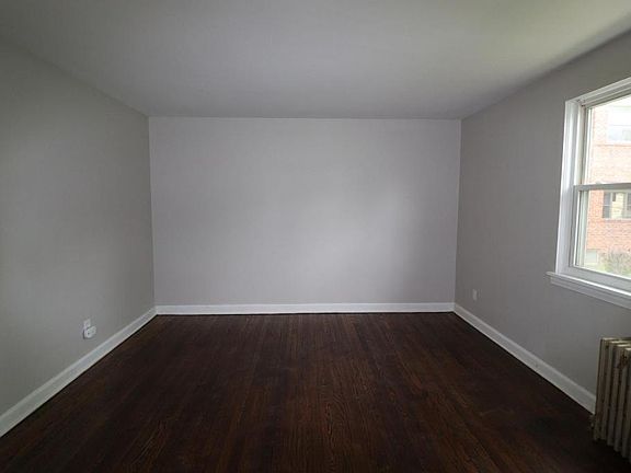 3rd image of 4237 Rocky River Dr APT 3