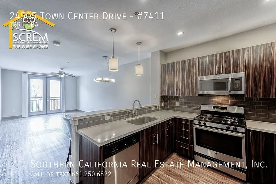 Building Photo - 24505 Town Center Dr #7411
