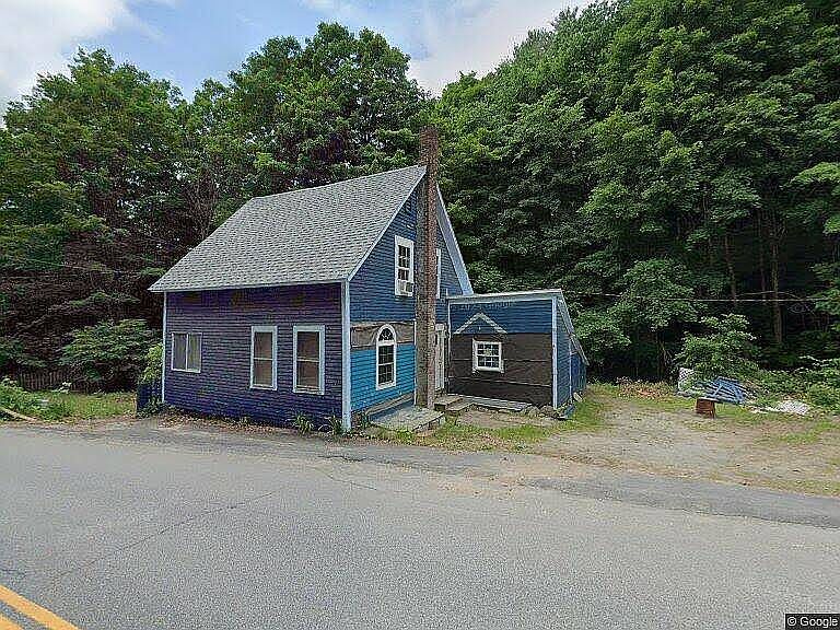 1st image of 138 Valley St