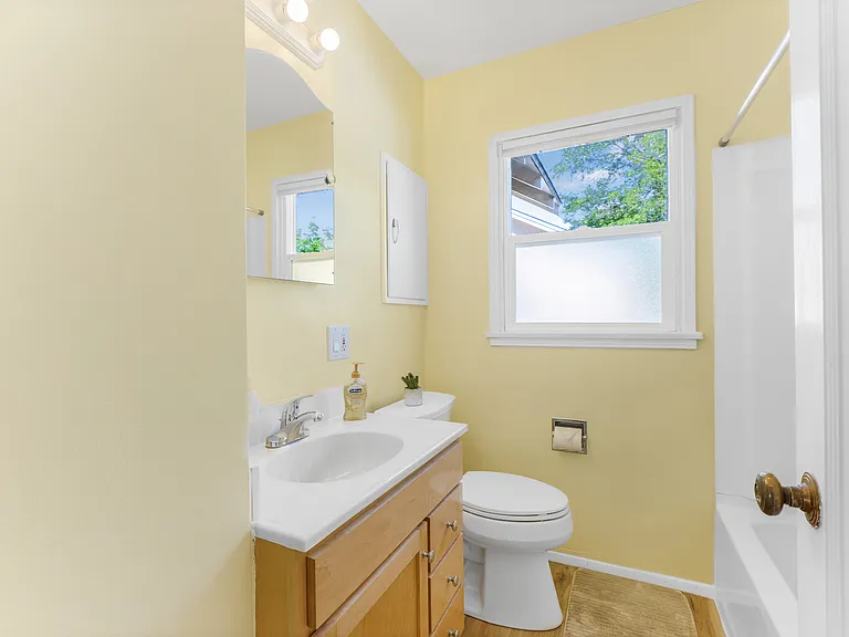 4807 Foxenwood Ln — Photo 13