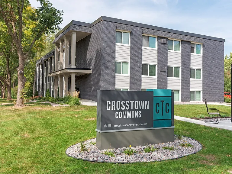 Crosstown Commons - Income Guidelines Apply — Photo 22