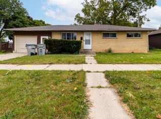 4666 N 66th St, Milwaukee, WI 53218