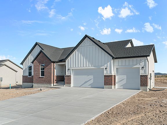 2000 Farmhouse