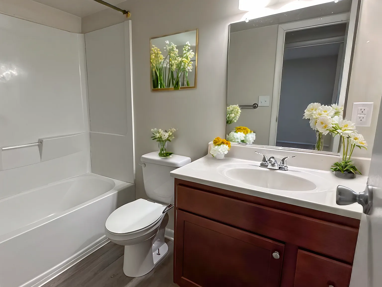 Dove Landing Apartments — Photo 4
