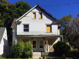 48 Ransberry Ave, East Stroudsburg, PA 18301