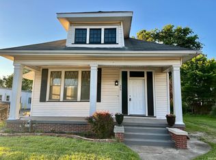 506 E Riverside Dr, Evansville, IN 47713