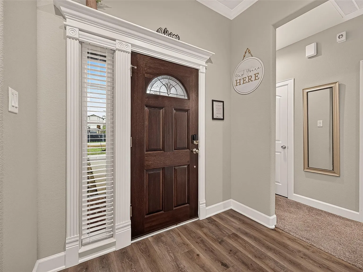 3 bed, 2.5 bath, 1742 sqft, $3,200 — Photo 4