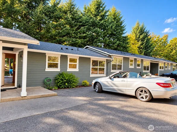 1574 NE Park View Drive #6, Bainbridge Island, WA 98110