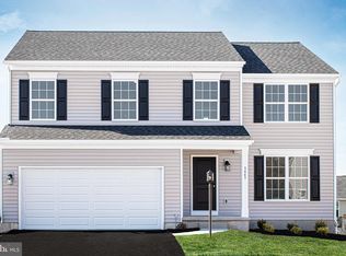 585 Smoke House Mechanicsburg Pa, Mechanicsburg, PA 17055