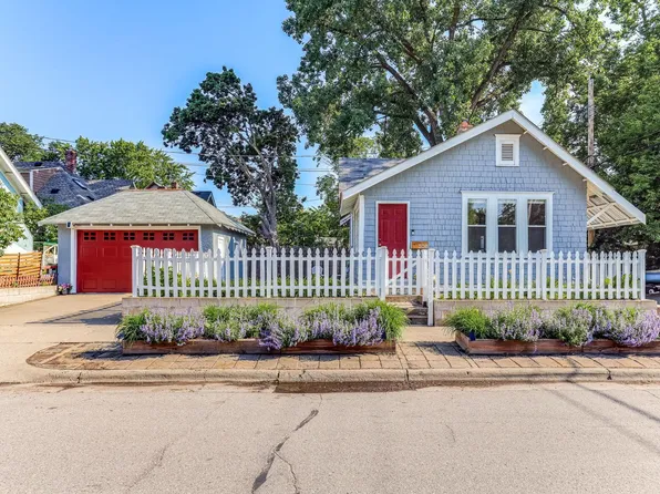 308 E 39th St, Minneapolis, MN 55409