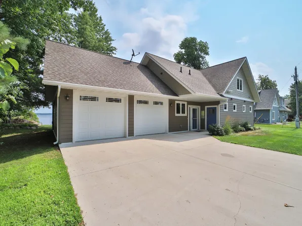 9362 Dorothy Ave, Brainerd, MN 56401