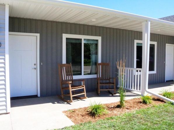 3 Reserve Ct, Garner, IA 50438