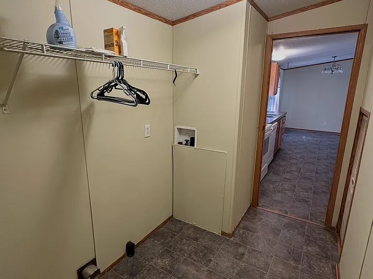 69 Mary Ann Ln — Photo 14