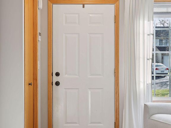 4th image of 7990 Forest Blvd APT F