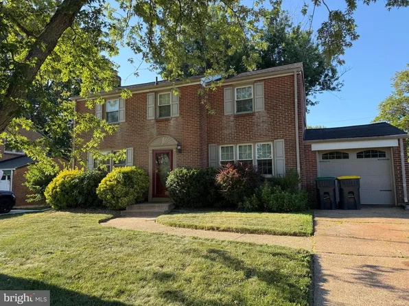 114 Alders Dr, Wilmington, DE 19803