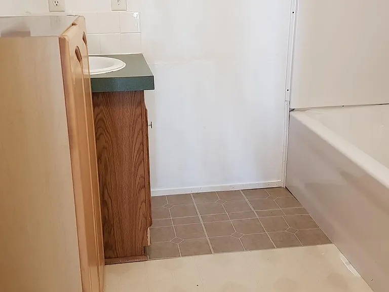 10325 County Road 470 — Photo 8