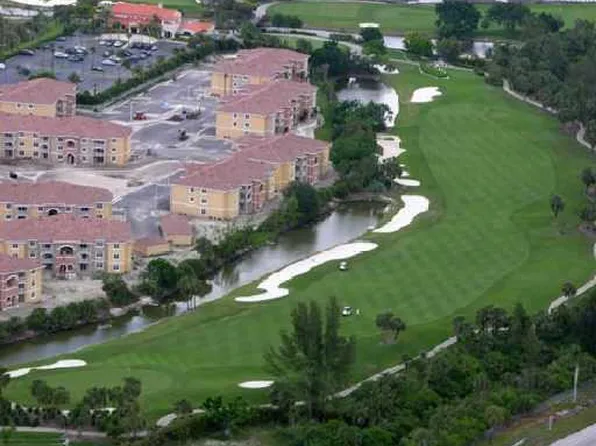 6386 Emerald Dunes Dr APT 302, West Palm Beach, FL 33411