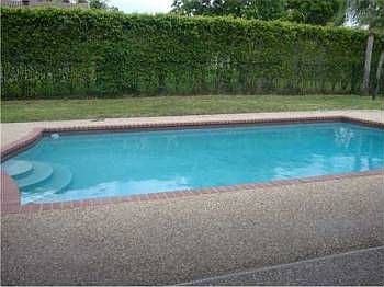4th image of 8975 NW 50th Ct