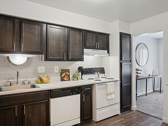 2nd image of 28509 Franklin Rd #4-150