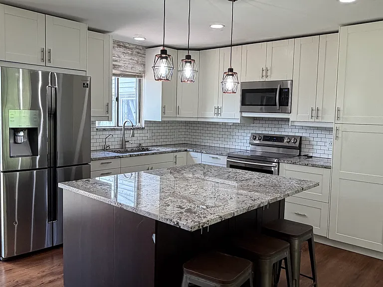 4544 Hillview Shrs — Photo 12