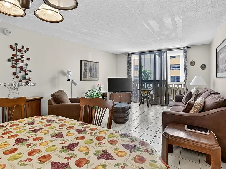 1817 S Ocean Dr #225 — Photo 12