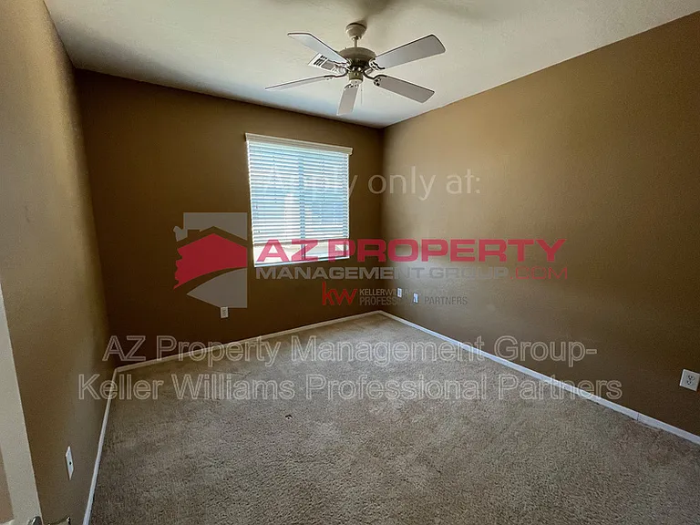 15240 N 142nd Ave #1121 — Photo 8