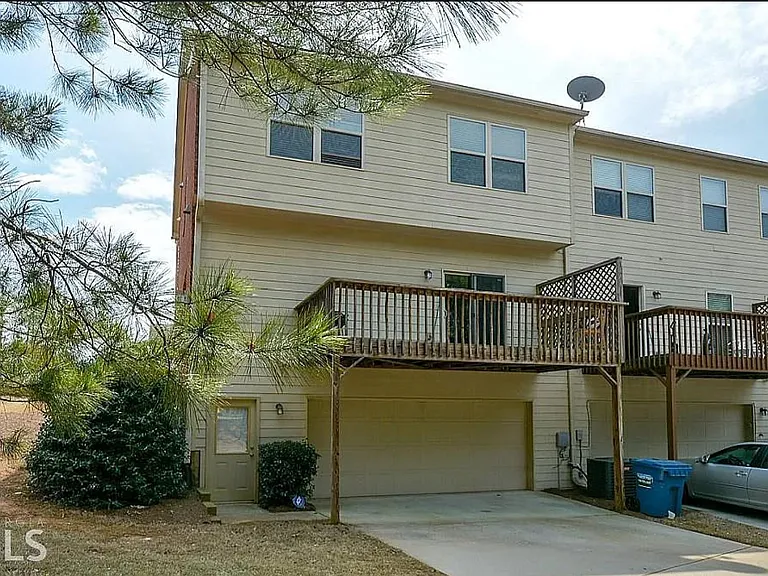 6151 Thorncrest Dr #6151 — Photo 17