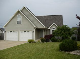 2863 Gulfstream Dr, Saginaw, MI 48603