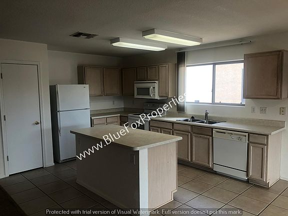 4th image of 8442 N Deer Valley Dr