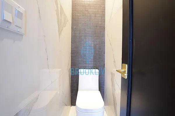 Rented by null | media 19