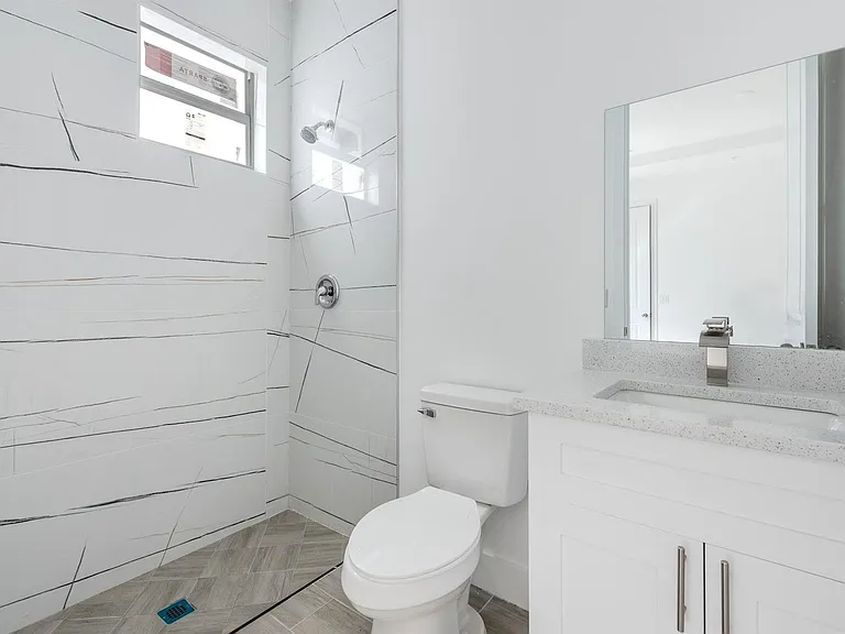 246 Rotonda Blvd #3 — Photo 8