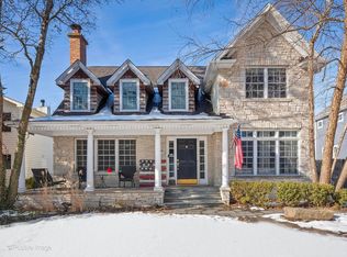 254 Coe Rd, Clarendon Hills, IL 60514