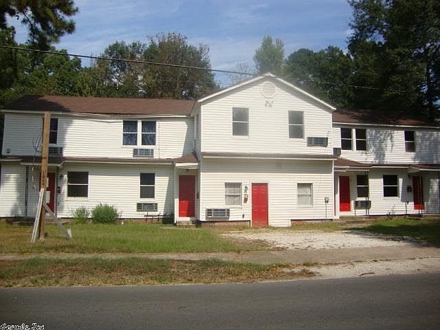 1st image of 1004 E Sullenberger Ave