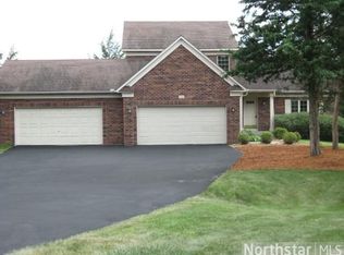 2241 White Pine Ct, Hudson, WI 54016