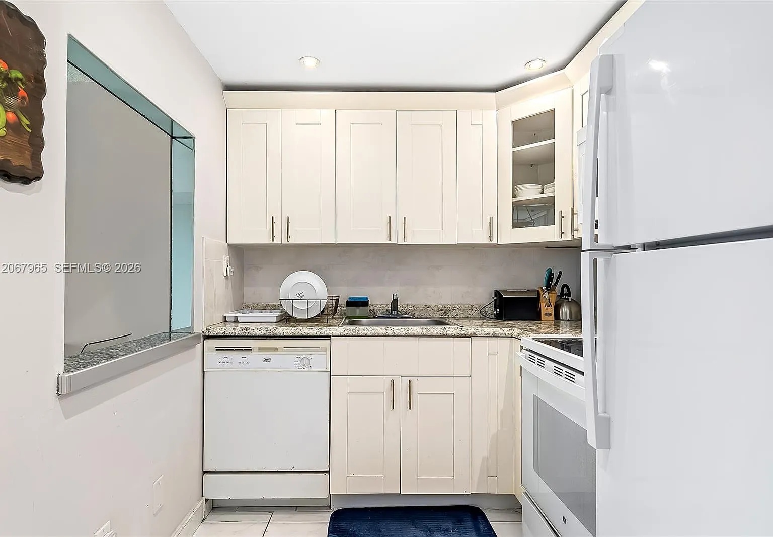 Avila South Condo — Photo 3