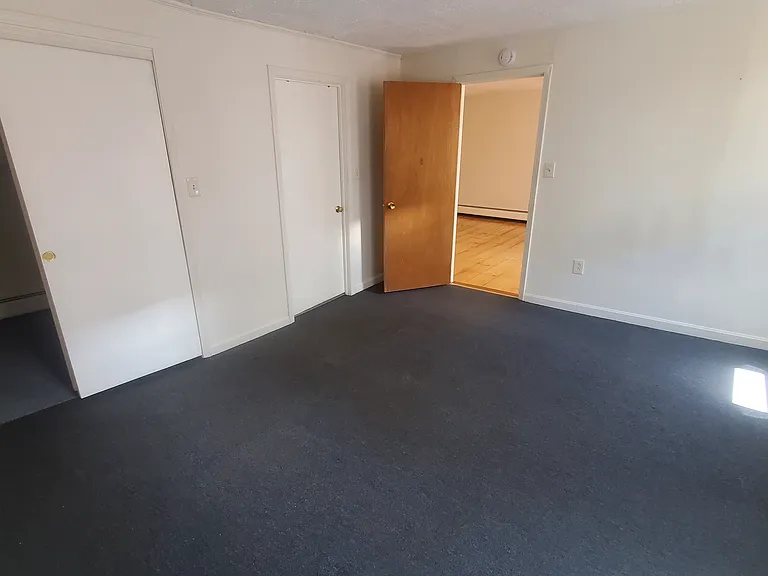 905 Main St #3 — Photo 8