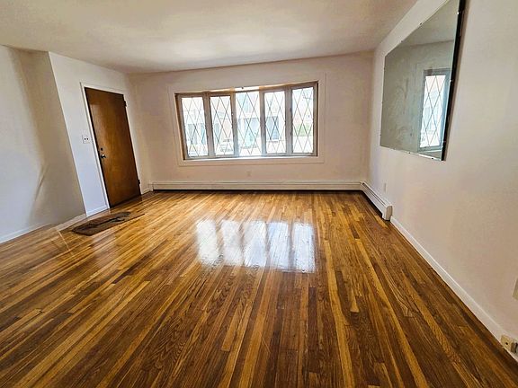 3rd image of 777 Montgomery St Floor 1