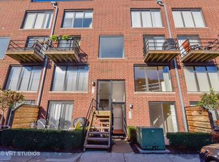 954 W Grace St APT D102, Chicago, IL 60613