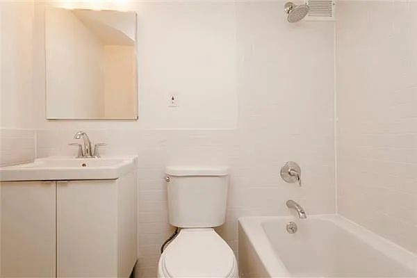 Sold by Compass | media 7