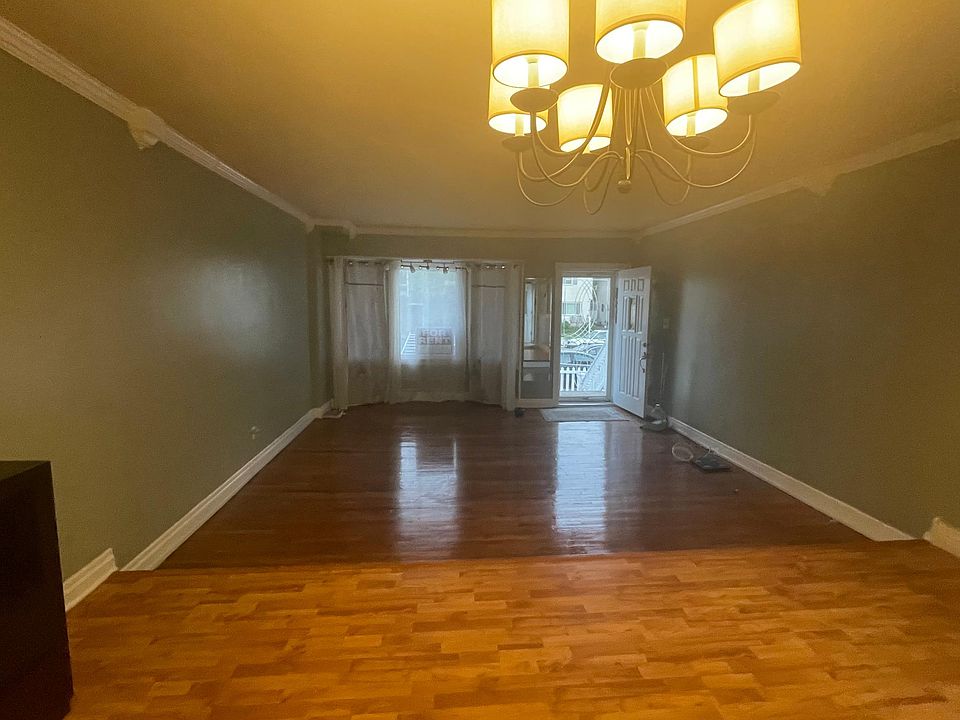 1st image of 30 Amador St