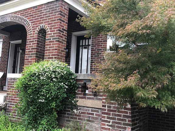 2nd image of 1041 Art Hill Pl #1039