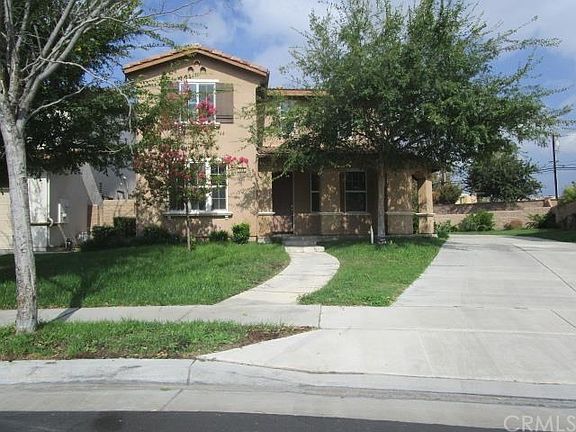 2nd image of 391 N Baker Privado