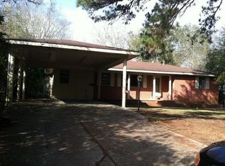 2420 Flowers St, Laurel, MS 39440