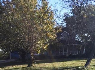 2 Mountain Climb Rd, Sherman, TX 75092