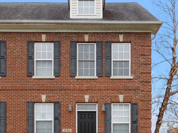 lexington-kentucky-446956486 picture