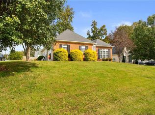 4801 Manteo Ln, Winston Salem, NC 27127