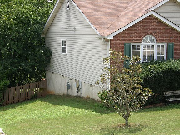 3rd image of 256 Due West Dr