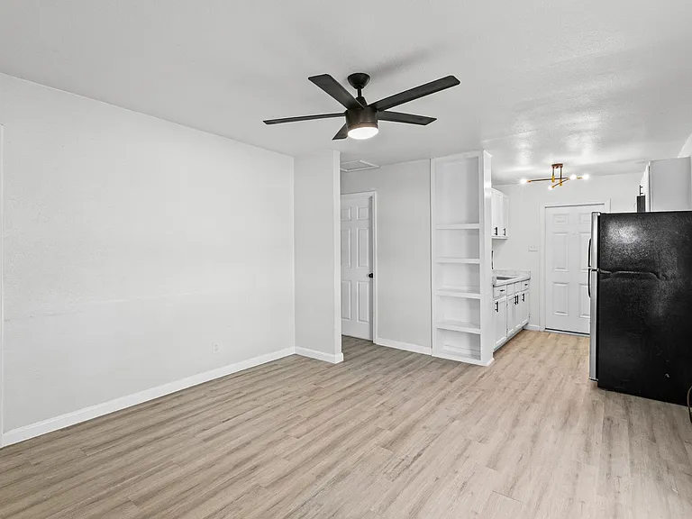 3038 Weir Ave — Photo 13