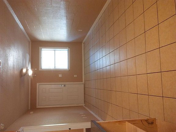 4th image of 7611 County Road 2193 APT 7